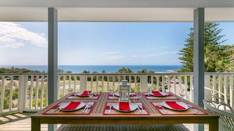 Salty Air Beachside Cottage At Killcare - Accommodation Brunswick Heads 1