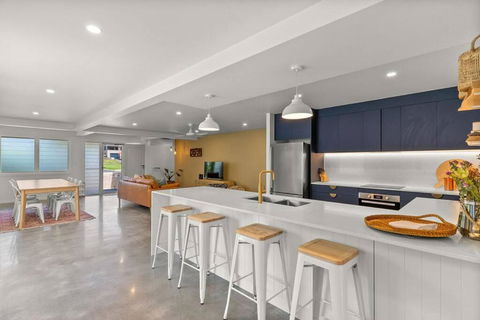 Salty Crab Bungalow - Accommodation Brunswick Heads 0