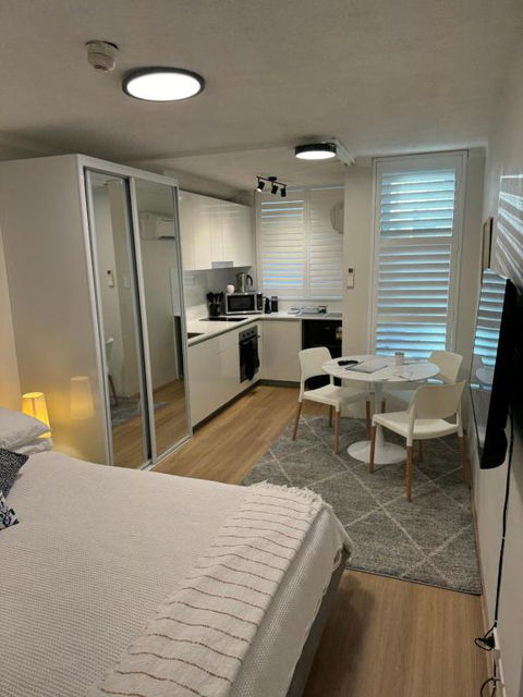 Sam The Central Studio - Accommodation Brunswick Heads 0