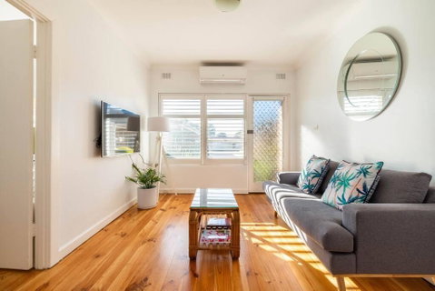 Sams Henley Beach Garden Unit - Accommodation Brunswick Heads 0