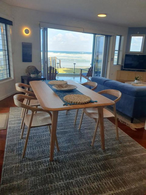 Sanbah-Surf, Views, Beach - Accommodation Brunswick Heads 2