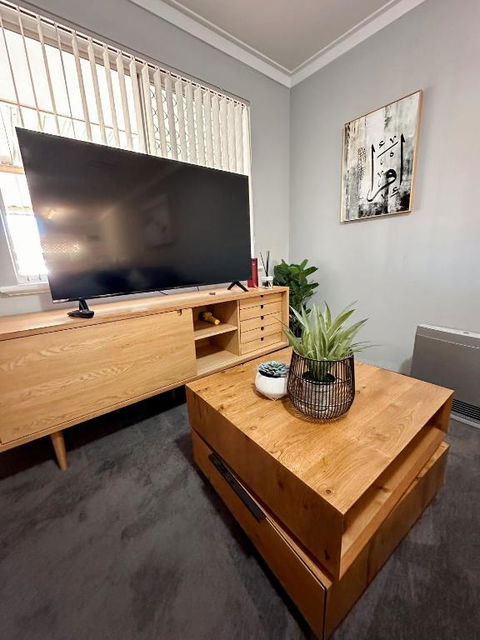 Rockingham Palace - Accommodation Brunswick Heads 2