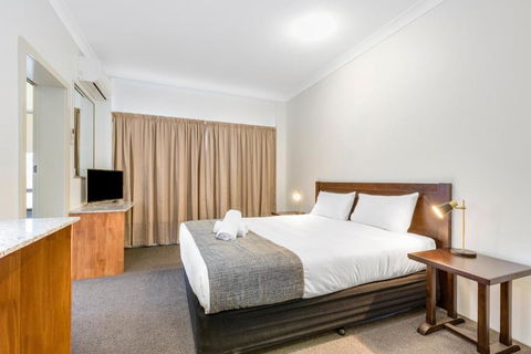 Rockhampton Riverside Central Hotel Official - Accommodation Brunswick Heads 2