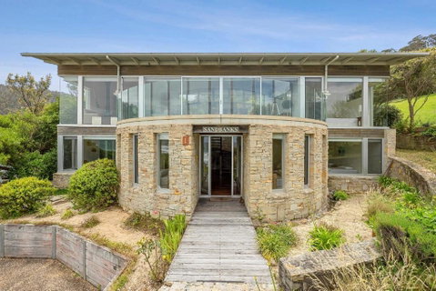 Sandbanks - Accommodation Brunswick Heads 1