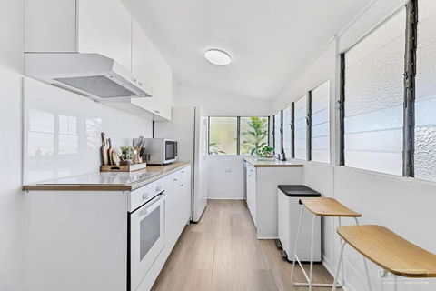Sandown Beachside Cottage - Accommodation Brunswick Heads 2