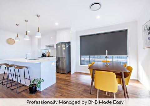 Sandstone - Family Entertainer, Refined Living - Accommodation Brunswick Heads 0