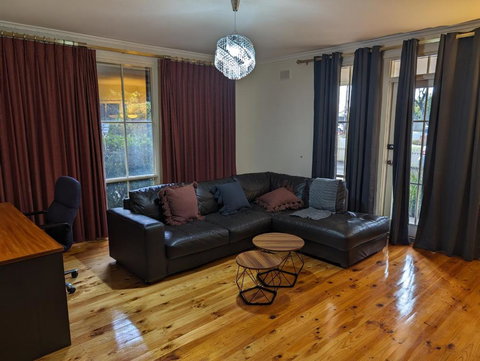 Spacious, Modern & Stylish Vacation Home - Accommodation Brunswick Heads 1