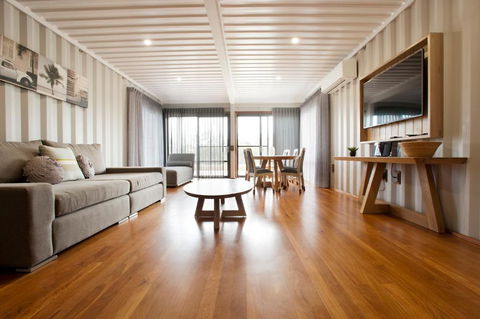 Stirling Estate Chalets - Accommodation Brunswick Heads 3