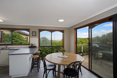 Beacon Point House - Accommodation Brunswick Heads 0