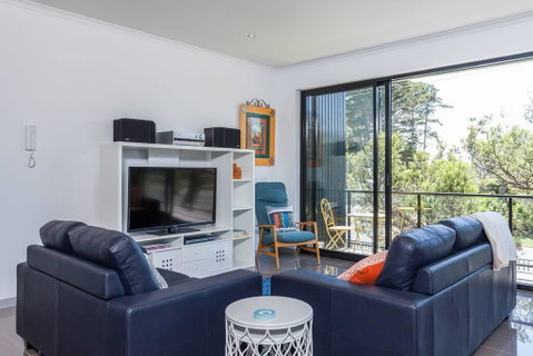 Beautiful Beachfront Apartment At Capel Sound - Accommodation Brunswick Heads 1