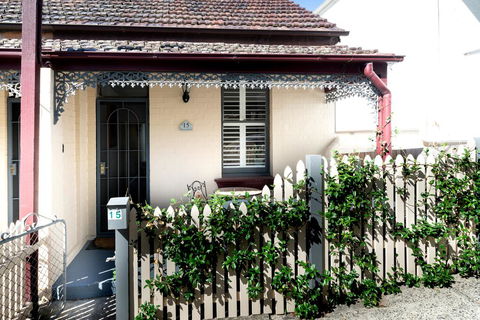 Beautiful Modern Historic Home Near Sydney Harbour - Accommodation Brunswick Heads 0