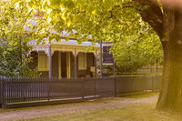 Belmont at Beechworth 2 bedrooms 2 bathrooms 2 couples