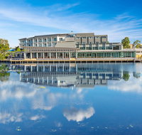 Best Western Plus North Lakes Hotel
