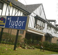 Best Western Plus The Tudor Box Hill - Accommodation Brunswick Heads
