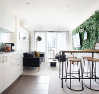 BHB Explore CBD Doorsteps Free Carpark Wine Wifi - Accommodation Brunswick Heads