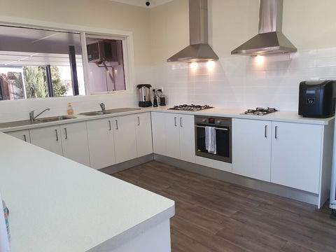 Black Sheep Motel Goulburn - Accommodation Brunswick Heads 1