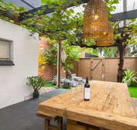 Blackbird at Arlo's - The heart of Glenelg - Wifi - Accommodation Brunswick Heads