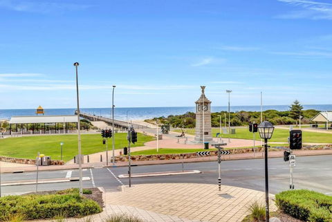 The Seaside Loft - A Breezy Beachside Lifestyle - Accommodation Brunswick Heads 2