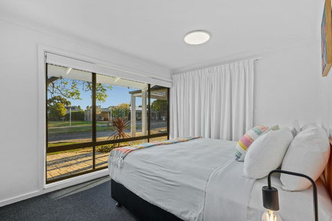 The Shore Guest House Milang - Accommodation Brunswick Heads 1