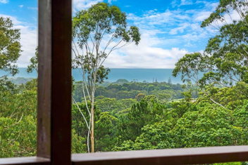 Tongarra - North Byron Home-Ocean Views-12 Min Byron Bay with Accommodation Brunswick Heads