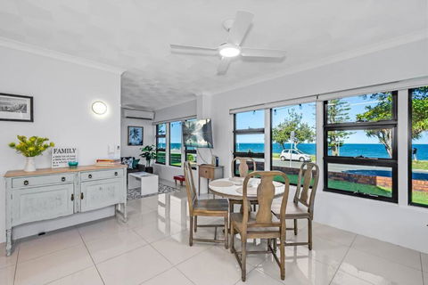 Waterfront Bliss In Margate - 30 Min From Brisbane - Accommodation Brunswick Heads 0
