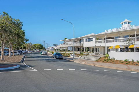 Waterfront Bliss In Margate - 30 Min From Brisbane - Accommodation Brunswick Heads 1