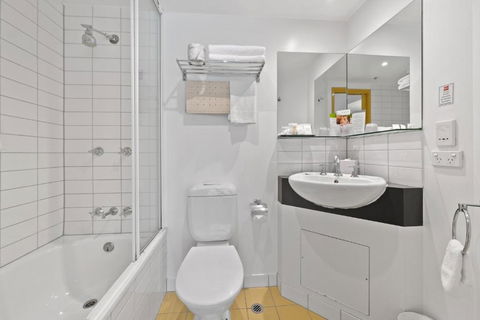 YEHS Hotel Melbourne CBD - Accommodation Brunswick Heads 2