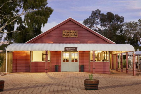 Outback Hotel - Accommodation Brunswick Heads 0