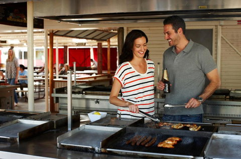 Outback Hotel - Accommodation Brunswick Heads 3