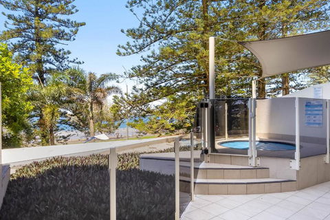 ZANZ205- Exclusive Outdoor Spa With Ocean Glimpses - Accommodation Brunswick Heads 1