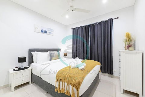 ZEN Central Bliss 2BR Holiday Retreat In The CBD - Accommodation Brunswick Heads 2