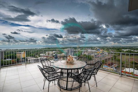 ZEN Pinnacle Penthouse (2) 3-BR Panoramic Retreat - Accommodation Brunswick Heads 0