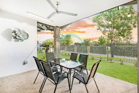 Zenhouse: Stylish Muirhead Home Near Park/Hospital - Accommodation Brunswick Heads 1