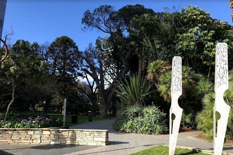 Perth Scavenger Hunt: Perched On A Swan - Accommodation Brunswick Heads 2