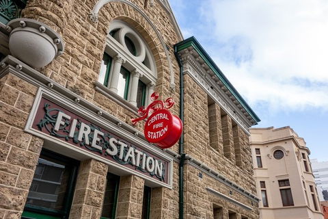 Perth Scavenger Hunt: Perched On A Swan - Accommodation Brunswick Heads 5