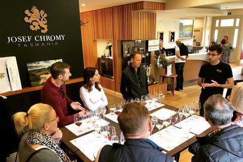 Tamar Valley Wine And Gin Tour With Lunch - Accommodation Brunswick Heads 0
