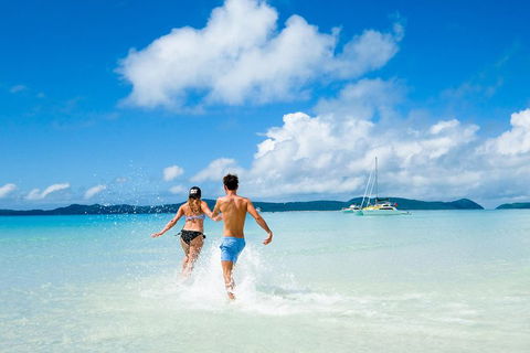 Whitehaven Beach And Hill Inlet Lookout Full-Day Snorkeling Cruise By High-Speed Catamaran - Accommodation Brunswick Heads 4