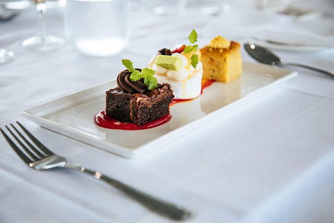 Journey Beyond Cruise Sydney Harbour - All Inclusive Dinner Cruise - Accommodation Brunswick Heads 2
