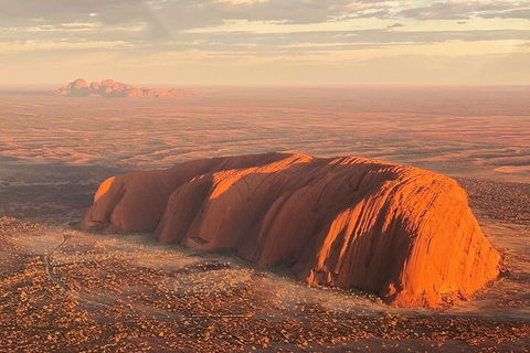 Helicopter Scenic: Extended Uluru & Kata Tjuta - Accommodation Brunswick Heads 1