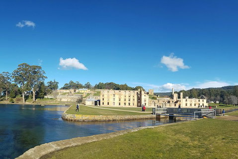 6-Day Tasmanian Explorer Adventure Tour From Hobart - Accommodation Brunswick Heads 0