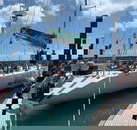 2-Night Whitsundays Sailing Cruise incl. Whitehaven Beach  Great Barrier Reef - Accommodation Brunswick Heads