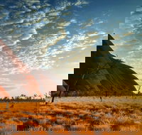 Highlights of Uluru Including Sunrise and Breakfast - Accommodation Brunswick Heads