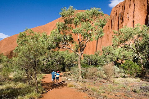 Full Uluru Base Walk At Sunrise Including Breakfast - Accommodation Brunswick Heads 0