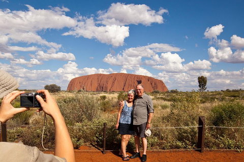 Full Uluru Base Walk At Sunrise Including Breakfast - Accommodation Brunswick Heads 1
