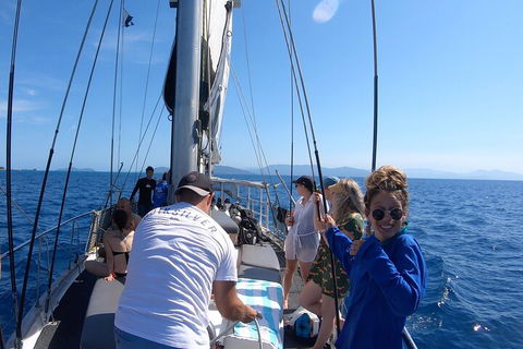 Ocean Free Green Island & Great Barrier Reef Snorkel Cruise, Cairns 25 Guests - Accommodation Brunswick Heads 3