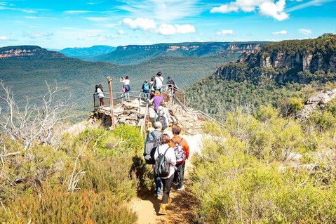 Small-Group Blue Mountains Day Trip From Sydney With Wildlife Park - Accommodation Brunswick Heads 1