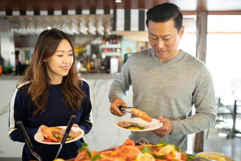 Dinner Buffet Cruise On The Gold Coast - Accommodation Brunswick Heads 2