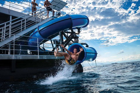 Outer Reef Pontoon Experience From Cairns - Accommodation Brunswick Heads 3