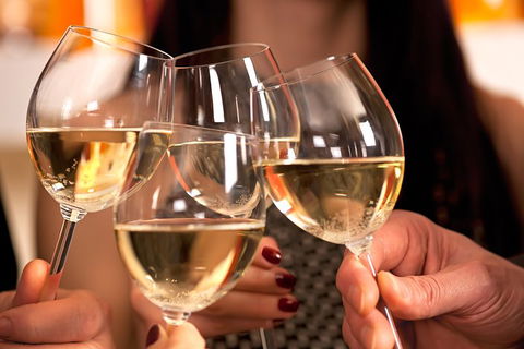 Yarra Valley Private Car Winery Tour And Chocolate.1-7 Passengers One Car Price - Accommodation Brunswick Heads 5