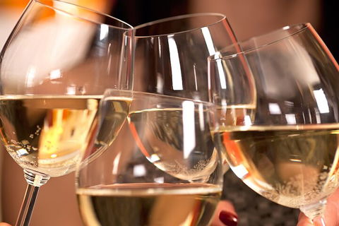Yarra Valley Wine Tour Inc Lunch With A Glass Of Wine, Tastings And Chocolate - Accommodation Brunswick Heads 5